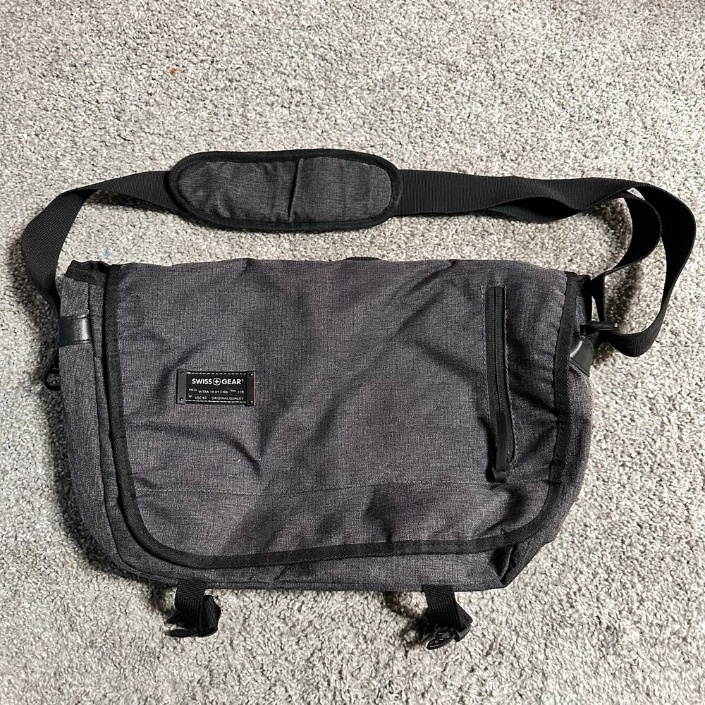 Swiss Gear Laptop Padded Messenger Gray Excellent